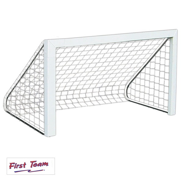 first-team-freekick.jpg
